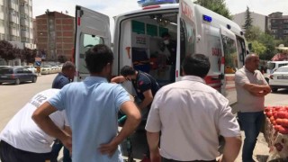 Elazığda bıçaklı kavga: 2 yaralı