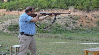 Emette trap ve tek kurşun yarışmaları