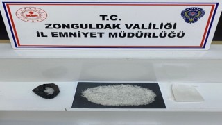 Emniyetten uyuşturucu operasyonu; 2 tutuklu