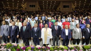 ERÜ Tıp Fakültesi 48. dönem mezunlarını verdi