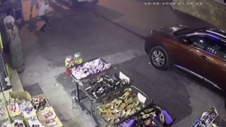 Esenyurtta 3 kişinin yaralandığı silahlı kavganın yeni görüntüleri ortaya çıktı