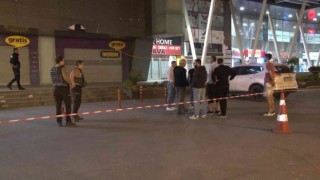 Esenyurtta iki grup arasında silahlı kavga: 1 yaralı