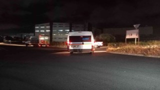Esenyurtta korku dolu anlar: Kimyasal madde dolu tank devrildi