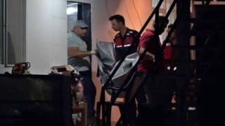 Eşini ve 2 çocuğunu öldürüp kendini yaralayan şahıs hastanede öldü