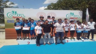 Eskişehirli öğrencilerden ortaokullar arası Atletizm Türkiye Şampiyonasında derece