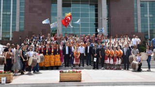 ESOGÜde Üniversiteler Arası Halk Dansları ve Müzik Festivali başladı