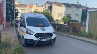 Evinde ölü bulundu