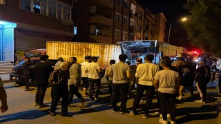 Eyüpsultanda sokağa dalan İETT otobüsü 17 araca çarptı, ortalık savaş alanına döndü