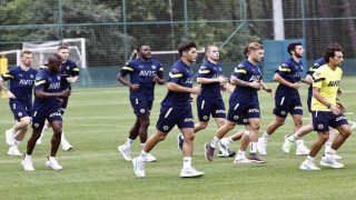 Fenerbahçede yeni sezon hazırlıkları devam etti