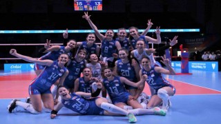 FIBV Milletler Ligi: Sırbistan: 3 - Hollanda: 2