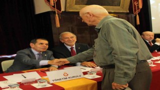 Galatasaray divan kurulu toplantısı başladı