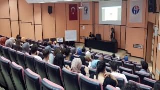 GAÜNde tasarım süreçleri söyleşisi düzenlendi