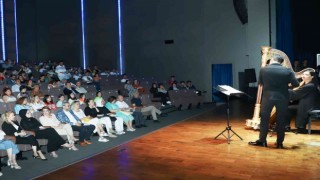 Gaziantepte dünyaca ünlü Türk arpist ve flüt sanatçısından unutulmaz konser