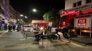 Gece saatlerinde iş yerinde çıkan yangın panik oluşturdu