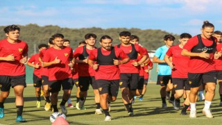 Göztepe sahaya indi