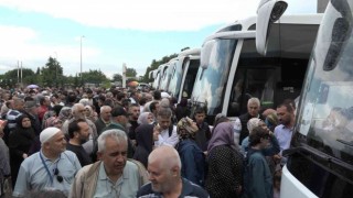 Hacı adayları dualarla uğurlandı