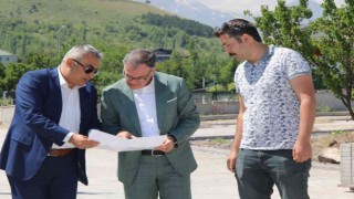 Hacılarda 13 bin metrekare kilitli parke çalışması başladı