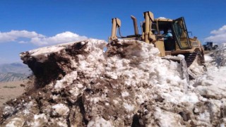 Hakkari 3 bin 500 rakımda zorunlu su çalışması