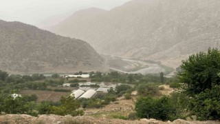 Hakkari-Çukurca yolu yarın 3 saat 20 dakika ulaşıma kapatılacak