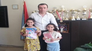 Hakkari Şehit Selahattin İlkokulunda karne heyecanı