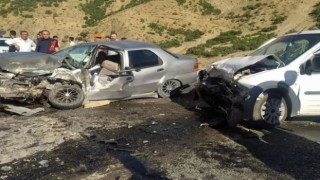 Hakkaride trafik kazası: 7 yaralı