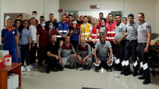 Hastanede yangın tatbikatı gerçeğini aratmadı