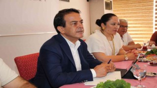 Her 100 dolarlık yaş sebze ihracatının 44 doları Antalyadan