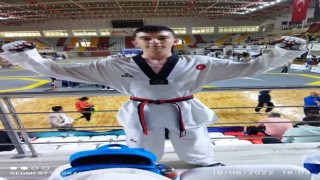 İkinci kez kez Türkiye Taekwondo Şampiyonasında birinci oldu