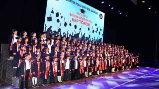 İlkokul ögrencilerinde mezuniyet coşkusu