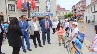 İneboluda öğrenciler, resimleri ile beğeni topladı