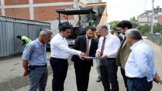 İnegöl Cerrah Mahallesinde 12 sokakta yol kaplama çalışmaları yapılıyor