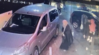 İstanbulda 22 yaşındaki genci öldüren katil zanlısı yakalandı: Cinayet anları kamerada