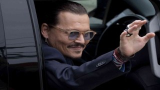 Johnny Deep, Amber Hearda açtığı hakaret davasını kazandı