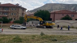 Kapadokyada kaçak yapıların yıkımı devam ediyor