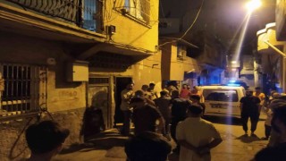 Kara çarşaflı ve şapkalı kişiler bir eve silahlı saldırı düzenlendi: 1 ölü, 1 yaralı