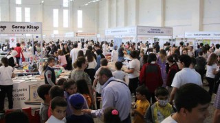 Karamanda Kitap Günleri yoğun ilgi görüyor