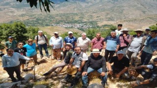 Kaymakam Ardıç gençlerle birlikte doğa yürüyüşü yaptı