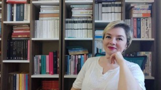 “Kendin Ol Yaz” kampanyası sosyal medyadaki kadın yazarları teşvik ediyor