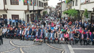 Kiraz festivali etkinlikleri dolu dolu geçiyor