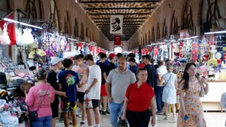 Kırkpınara ziyaretçi akını: Otellerde yer kalmadı