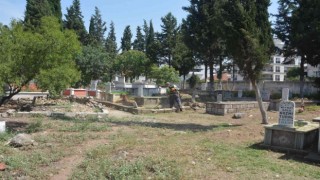 Köşk Belediyesi mezarlıkları bayram ziyaretine hazırlıyor