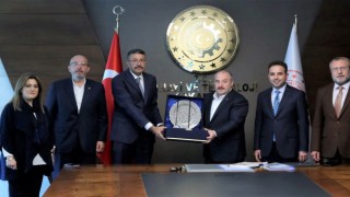 Kütahya heyeti, taleplerini Bakan Varanka iletti