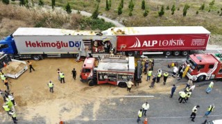 Kuzey Marmarada 2 tır çarpıştı: 1 ölü