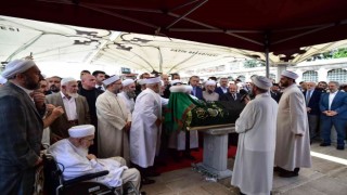 Mahmut Ustaosmanoğlu son yolculuğuna uğurlandı: Törene binlerce kişi katıldı