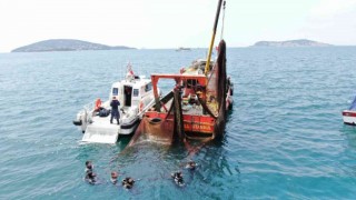 Marmara Denizinde 5 bin metrekare boyutunda dev hayalet ağı çıkarıldı