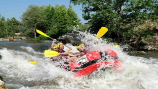 Marmaranın ilk rafting parkuru yabancı turistleri ağırlamaya hazırlanıyor