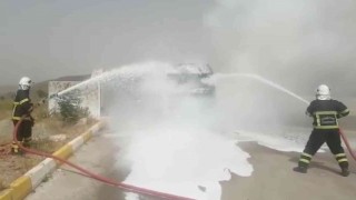 Mazot yüklü tanker alevlere teslim oldu