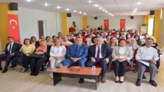Mersinde Aile Okulu Projesi Eğitici Eğitimi Kursu başladı
