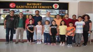 Mersinden öğrenciler Bayburtu gezip görmek için geldiler