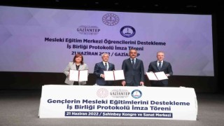 Mesleki eğitim öğrencilerine 250 milyon TLlik dev destek
